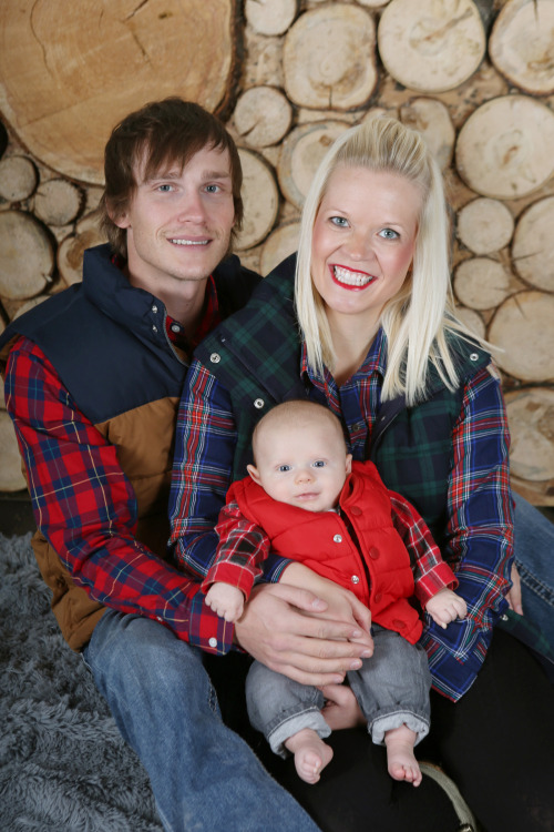 Lumberjack style, wood pile backdrop, Christmas photos with kids, construction2style, Jamie and Morgan Molitor family