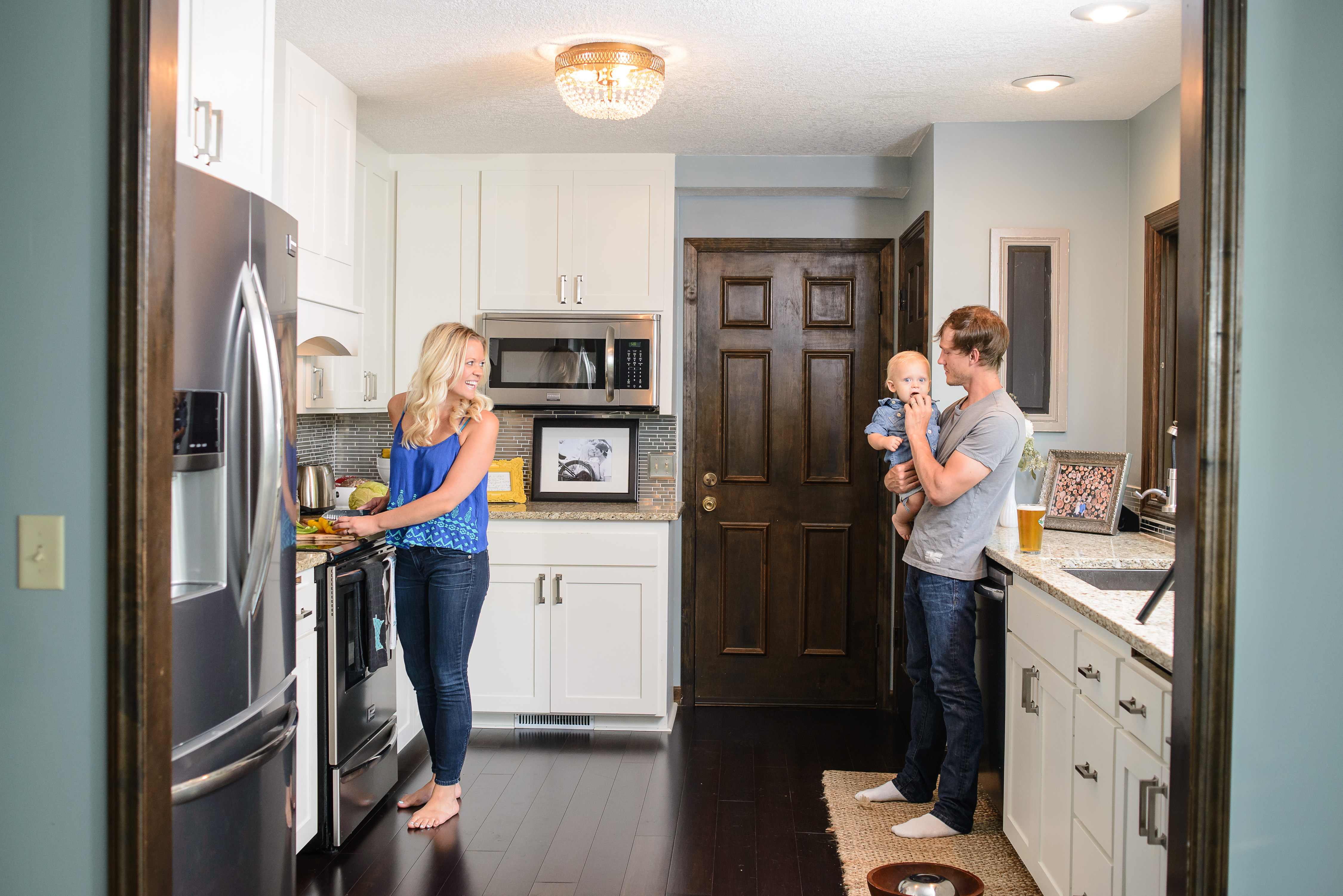 Lifestyle Family Photo-shoot in Kitchen | construction2style