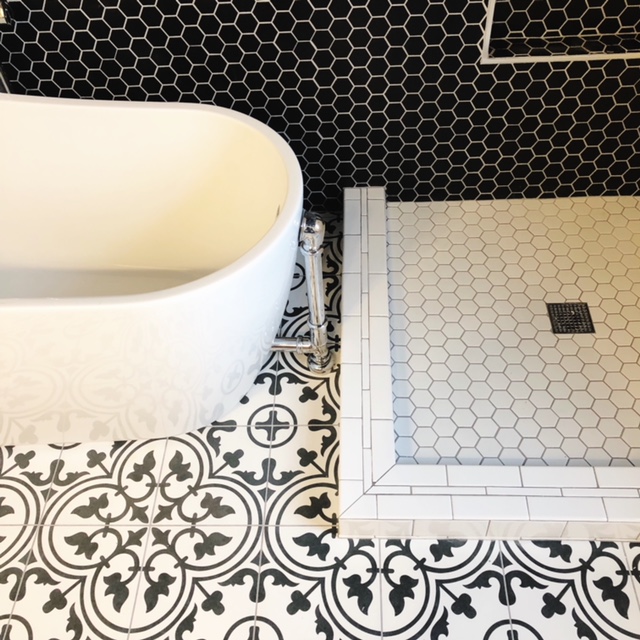 Black & White Bathroom Remodel 3