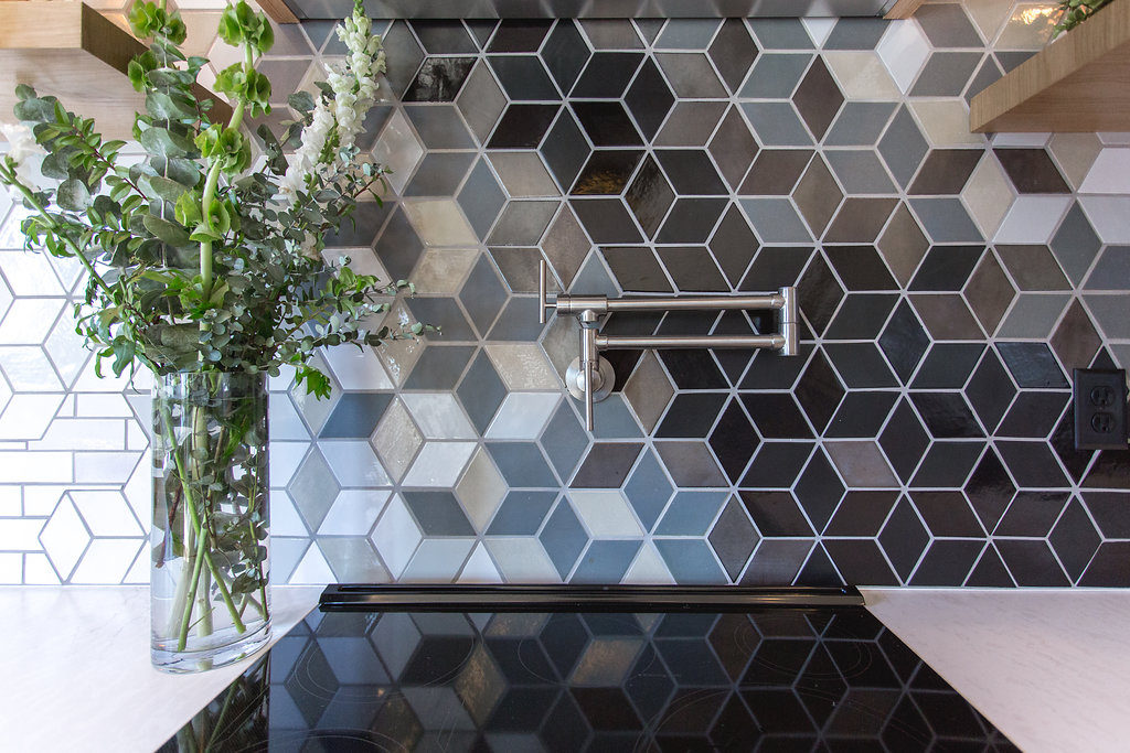 How to Choose the Perfect Grout Color 1