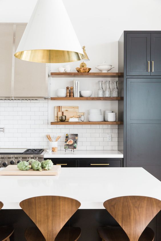 Quartz Countertops: 15 Kitchens that Use Quartz Perfectly | construction2style