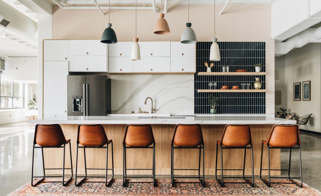 Quartz Countertops: 15 Kitchens that Use Quartz Perfectly | construction2style