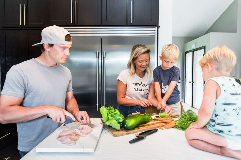 5 Important Reasons to Cook with Kids | construction2style
