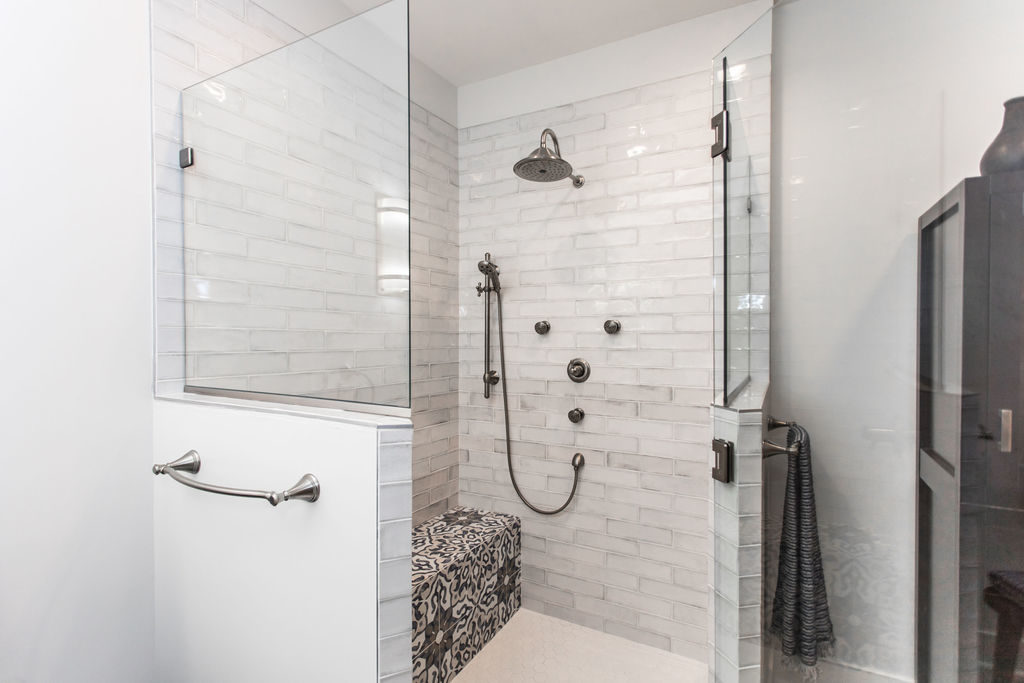 Wexford Heights Master Bathroom | Before & After 21