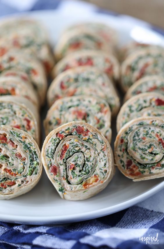 4 Easy to Make Hors’De Veours to make Holiday Entertaining a Breeze | Sun-Dried Tomato Basil Roll-Ups | construction2style