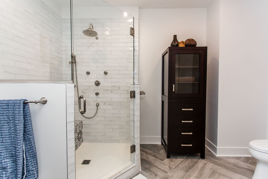 Wexford Heights Master Bathroom | Before & After 16