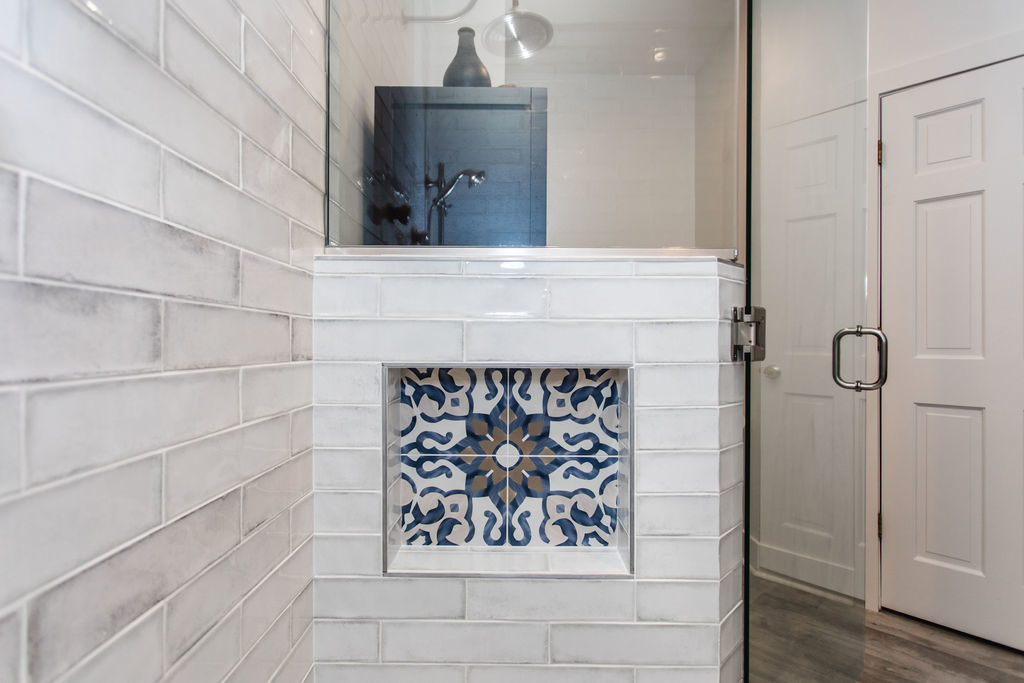 Wexford Heights Master Bathroom | Before & After 28