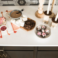 How to Make Valentine's Day Hot Chocolate Bombs