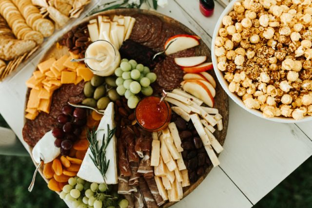 How to Make the Best Fall Harvest Charcuterie Board 2