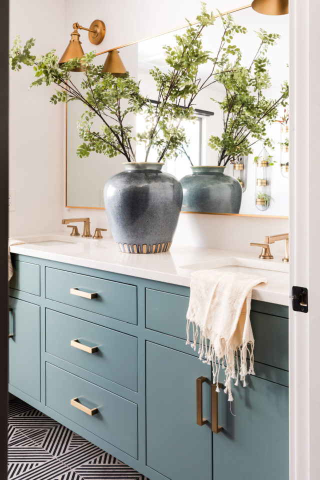 double bathroom vanity, cabinetry paint color 2025: Waterloo SW 9141 