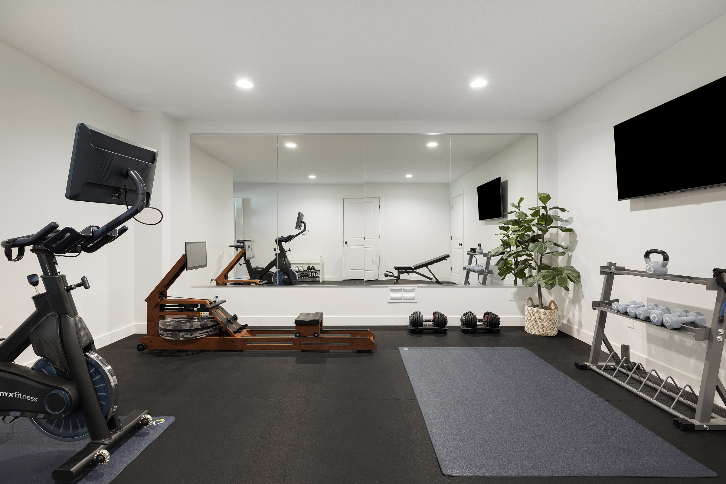 The Styled Press Gym Reveal | Before and After 62