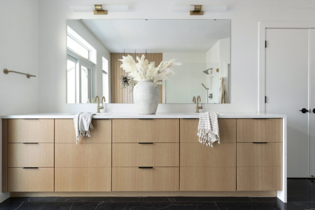Wooden bathroom vanity ideas | construction2style