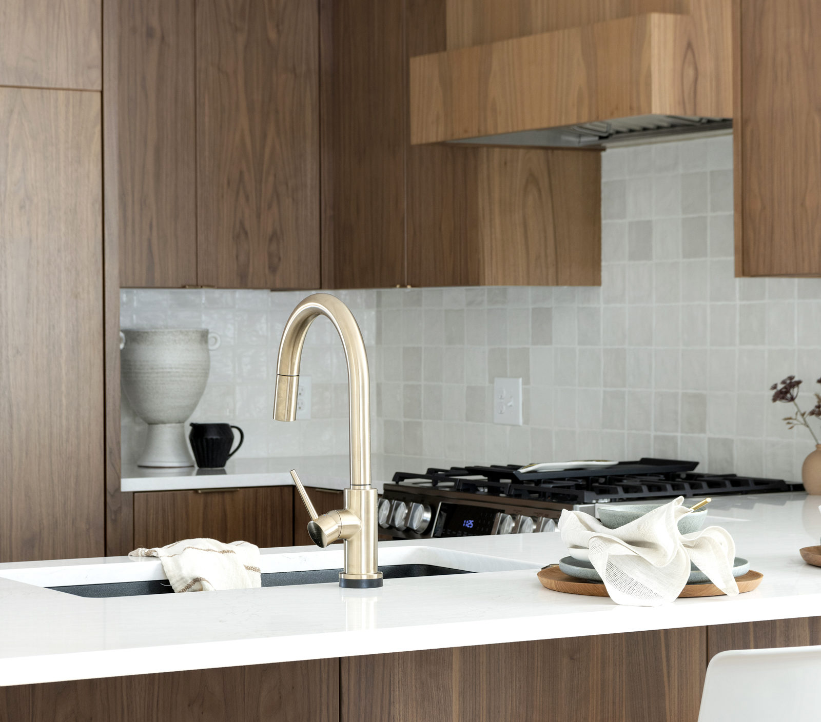 Wooden kitchen cabinet ideas | construction2style
