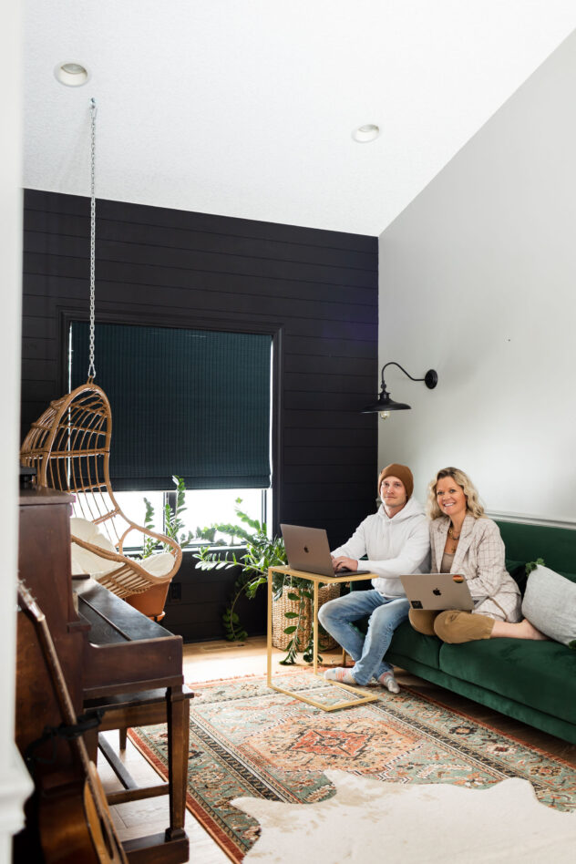 Graber Blinds, Living Room & Kitchen Reveal - construction2style