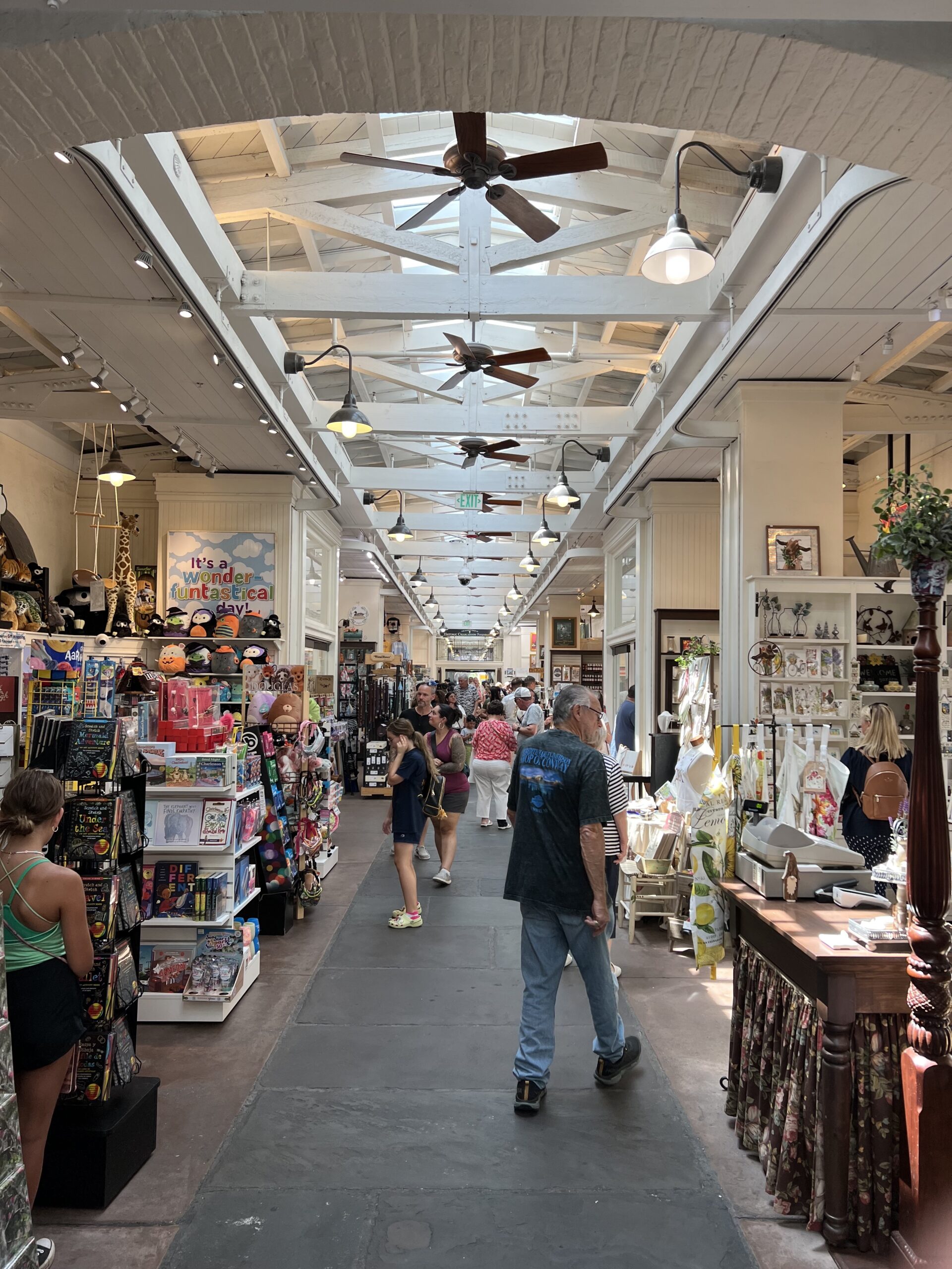 Charleston City Market, inside