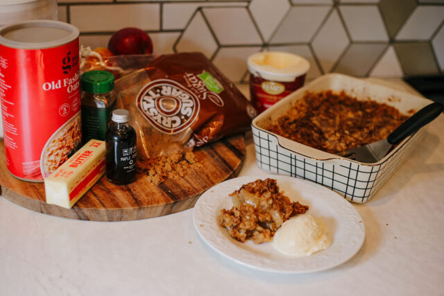 Whip Up Some Autumn Magic: Our Homemade Apple Crisp Recipe